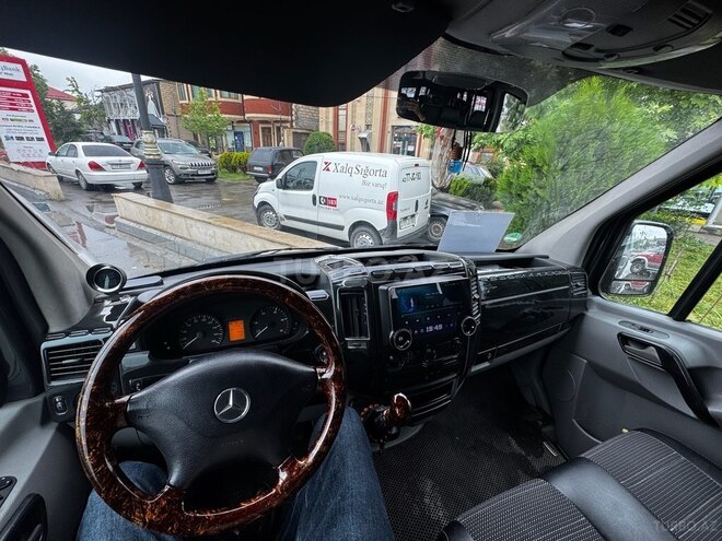 Mercedes Sprinter 316 2011, 468,000 km - 2.7 l - Quba