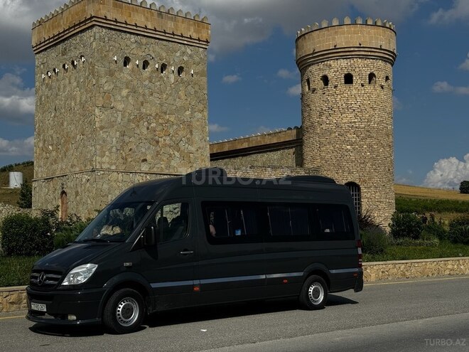 Mercedes Sprinter 316 2011, 468,000 km - 2.7 l - Quba