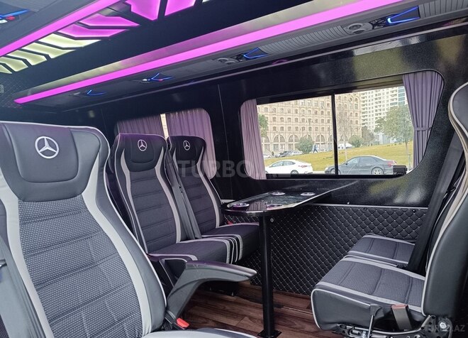 Mercedes Sprinter 316 2011, 468,000 km - 2.7 l - Quba