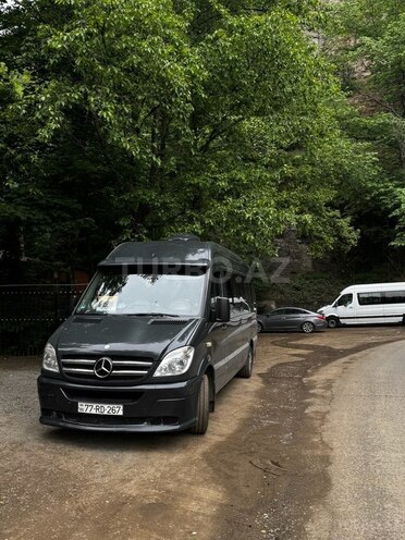 Mercedes Sprinter 316 2011, 468,000 km - 2.7 l - Quba