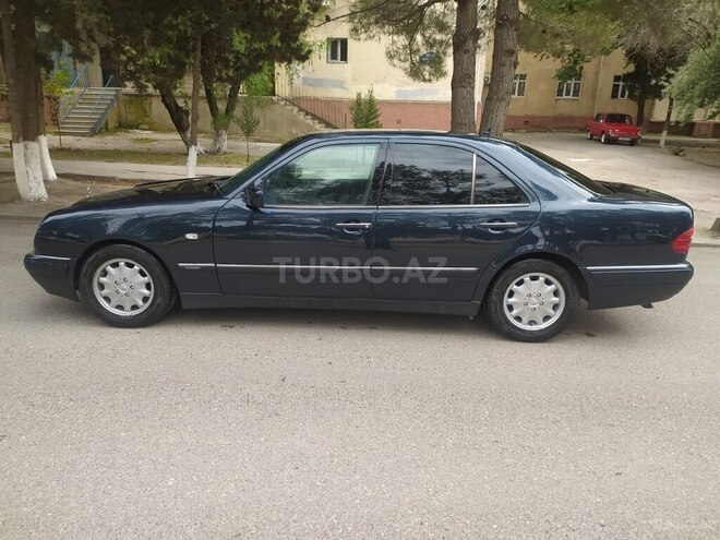 Mercedes E 230 1997, 42,222 km - 2.3 l - Sumqayıt