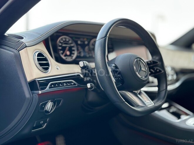 Mercedes S 63 AMG 2015, 141,000 km - 5.5 л - Bakı