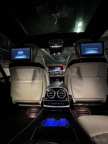 Mercedes S 63 AMG 2015, 141,000 km - 5.5 л - Bakı