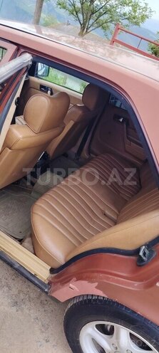 Mercedes 190 1983, 297,536 km - 2.0 l - Yardımlı