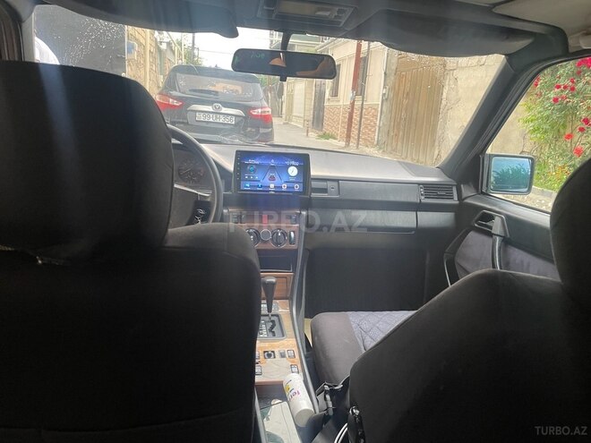Mercedes E 230 1989, 322,000 km - 2.3 l - Bakı