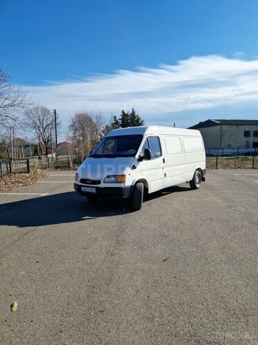 Ford Transit 1999, 560,000 km - 2.5 l - Masallı