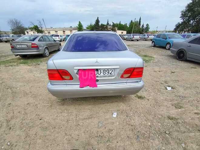 Mercedes E 200 1997, 123,987 km - 2.0 l - Mingəçevir