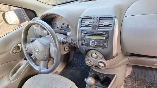 Nissan Sunny 2012, 221,638 km - 1.5 л - Bakı