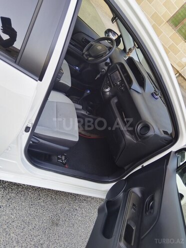 Toyota Aqua 2016, 142,032 km - 1.5 l - Bakı