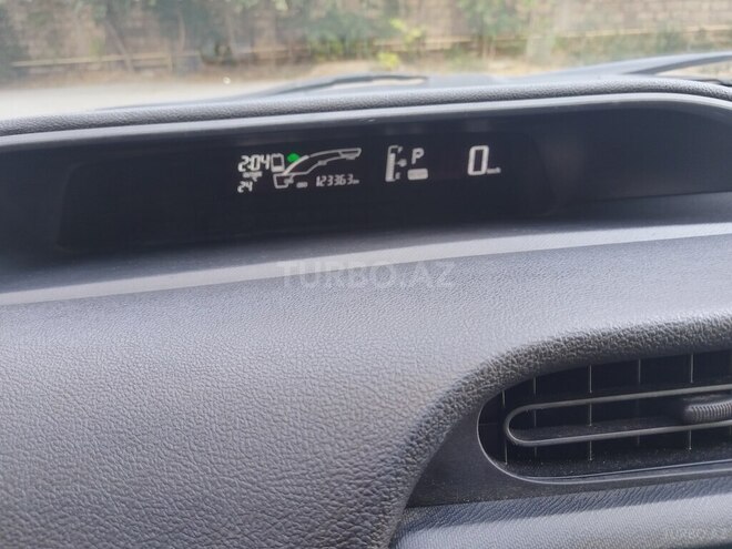 Toyota Aqua 2016, 142,032 km - 1.5 l - Bakı