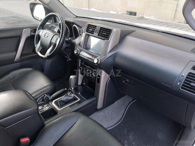 Toyota Land Cruiser Prado 2012, 189,000 km - 2.7 л - Bakı