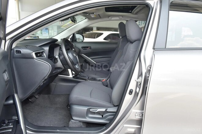 Toyota Corolla Cross-9