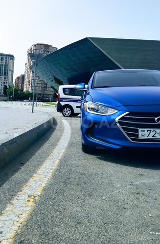 Hyundai Elantra 2017, 177,500 km - 2.0 l - Bakı