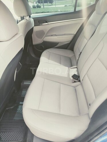 Hyundai Elantra 2017, 177,500 km - 2.0 l - Bakı