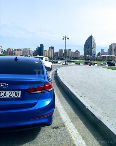 Hyundai Elantra 2017, 177,500 km - 2.0 l - Bakı