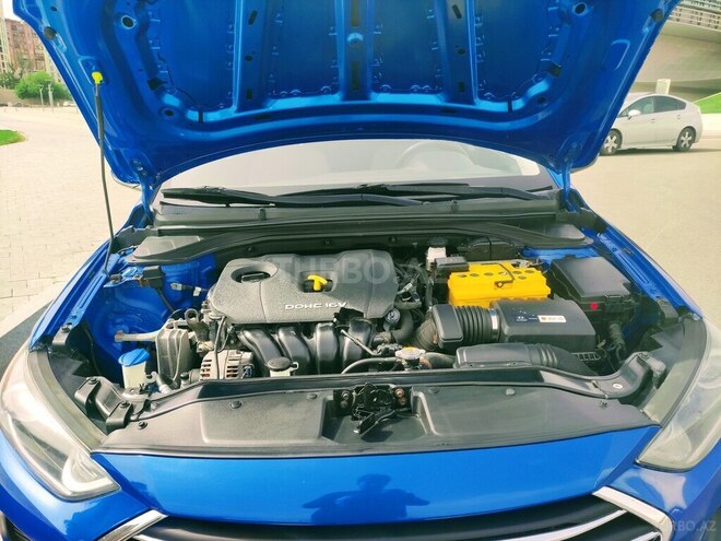 Hyundai Elantra 2017, 177,500 km - 2.0 l - Bakı