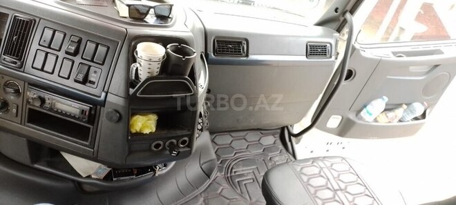 Volvo 460 2011, 1,090,000 km - 12.0 l - Bakı
