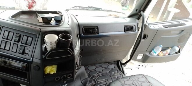 Volvo 460 2011, 1,090,000 km - 12.0 l - Bakı