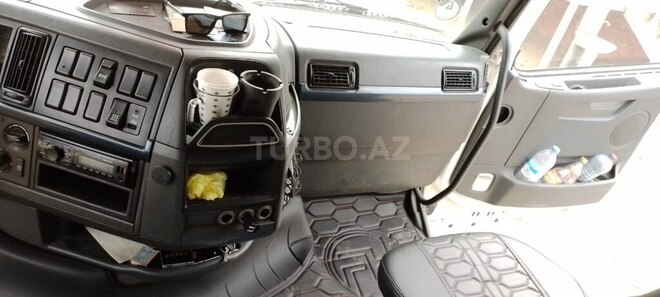 Volvo 460 2011, 1,090,000 km - 12.0 l - Bakı