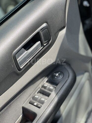Ford Focus 2011, 238,000 km - 1.6 l - Bakı