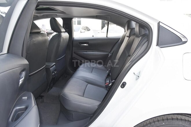 Toyota Corolla-10
