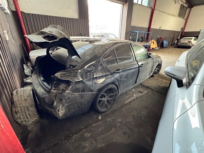 BMW 328 2015, 120,000 km - 2.0 l - Bakı