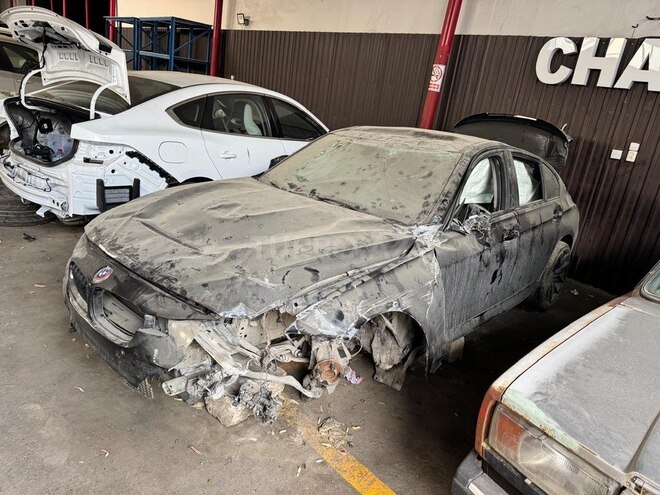 BMW 328 2015, 120,000 km - 2.0 l - Bakı