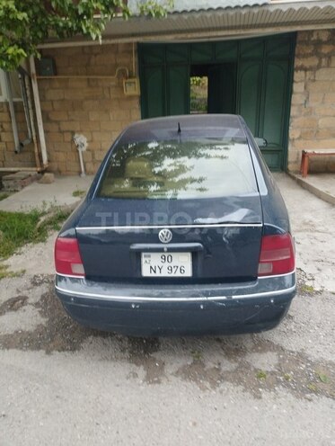 Volkswagen Passat 1999, 326,420 km - 1.8 l - Şamaxı
