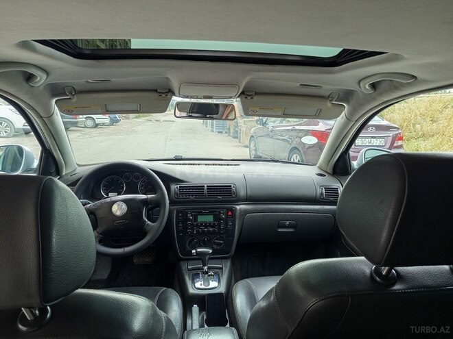 Volkswagen Passat 2004, 308,872 km - 1.8 l - Bakı