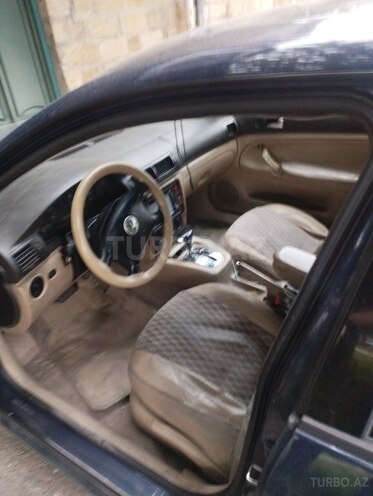 Volkswagen Passat 1999, 326,420 km - 1.8 l - Şamaxı