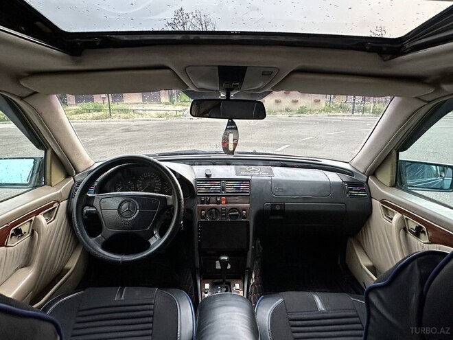 Mercedes C 220 1994, 325,143 km - 2.2 l - Sumqayıt