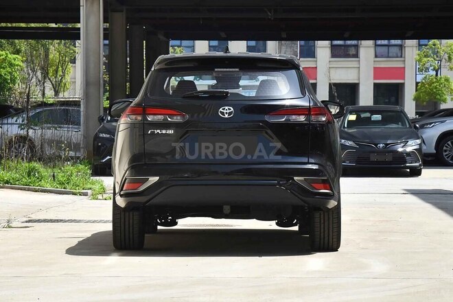 Toyota  2025, 5 km - 2.0 l - Bakı