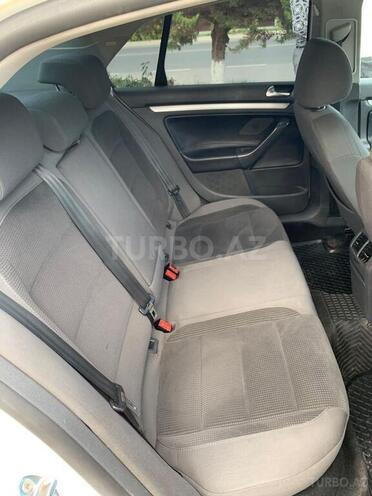 Volkswagen Jetta 2009, 260,000 km - 1.6 l - Bakı