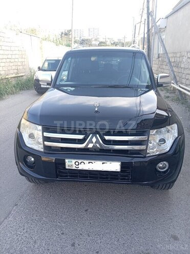 Mitsubishi Pajero 2007, 180,000 km - 3.0 л - Bakı