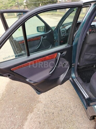 Mercedes C 200 1998, 188,000 km - 2.0 л - Yardımlı