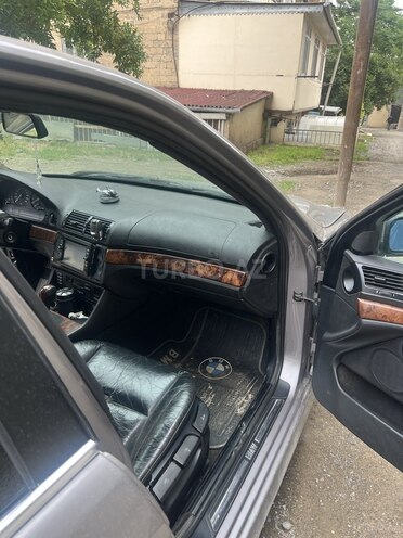 BMW 528 1998, 275,000 km - 2.8 l - Gəncə