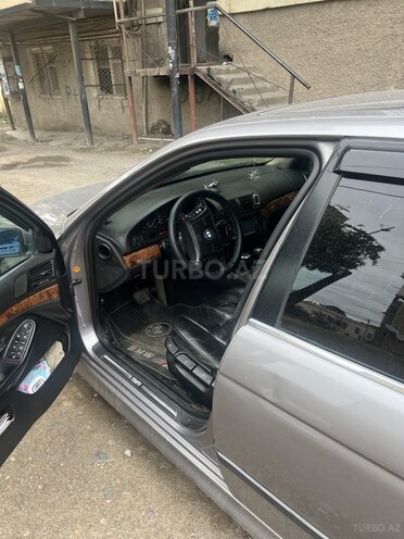 BMW 528 1998, 275,000 km - 2.8 l - Gəncə