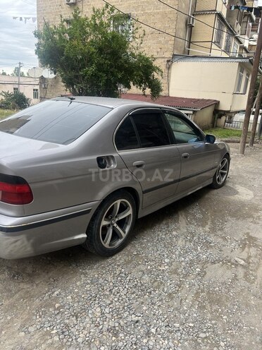 BMW 528 1998, 275,000 km - 2.8 l - Gəncə