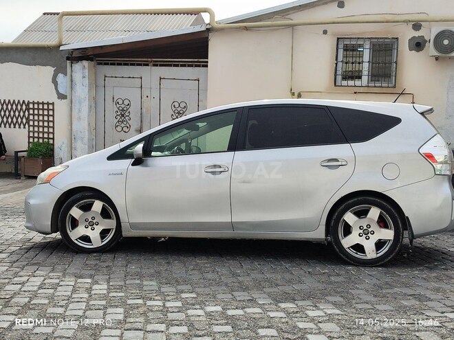 Toyota Prius V 2012, 340,000 km - 1.8 l - Bakı