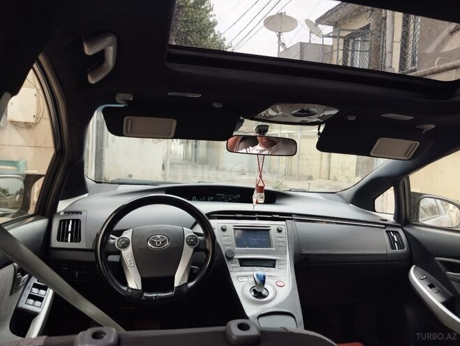 Toyota Prius 2014, 223,900 km - 1.8 l - Bakı