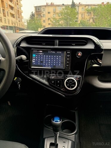 Toyota Aqua 2019, 87,932 km - 1.5 l - Bakı