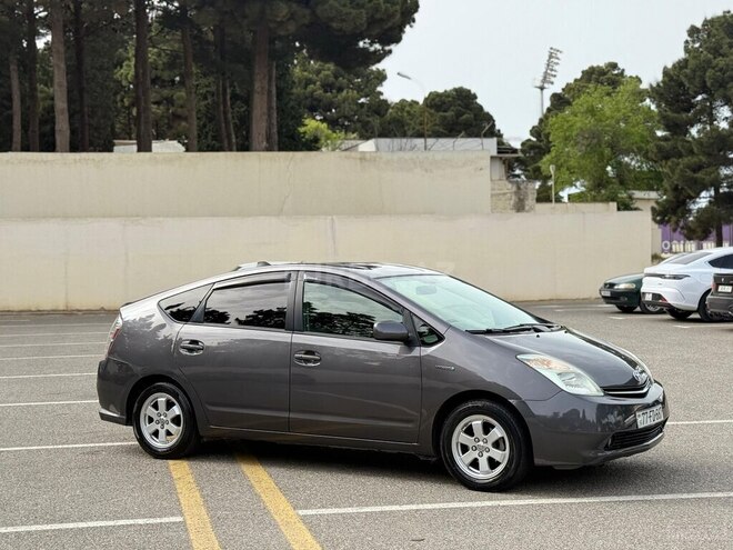 Toyota Prius 2008, 402,336 km - 1.5 l - Sumqayıt