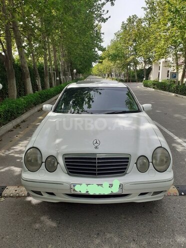Mercedes E 220 d 2001, 499,999 km - 2.2 л - Bakı
