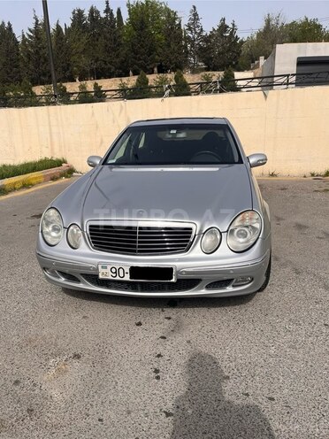 Mercedes E 270 2002, 270,000 km - 2.7 l - Bakı
