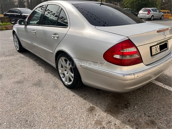 Mercedes E 270 2002, 270,000 km - 2.7 l - Bakı