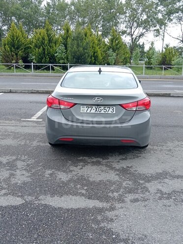 Hyundai Elantra 2013, 169,769 km - 1.8 l - Şəki