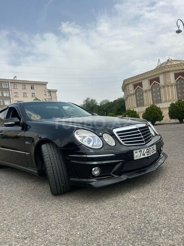 Mercedes E 320 2003, 300,000 km - 3.2 l - Bakı