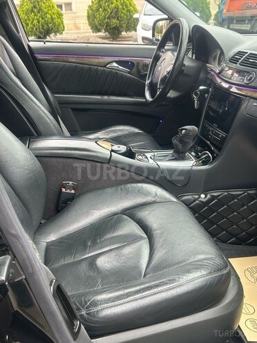 Mercedes E 320 2003, 300,000 km - 3.2 l - Bakı