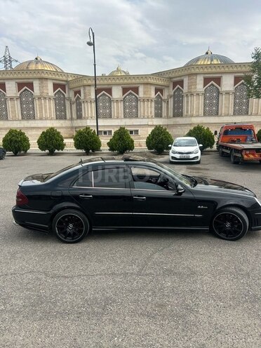 Mercedes E 320 2003, 300,000 km - 3.2 l - Bakı