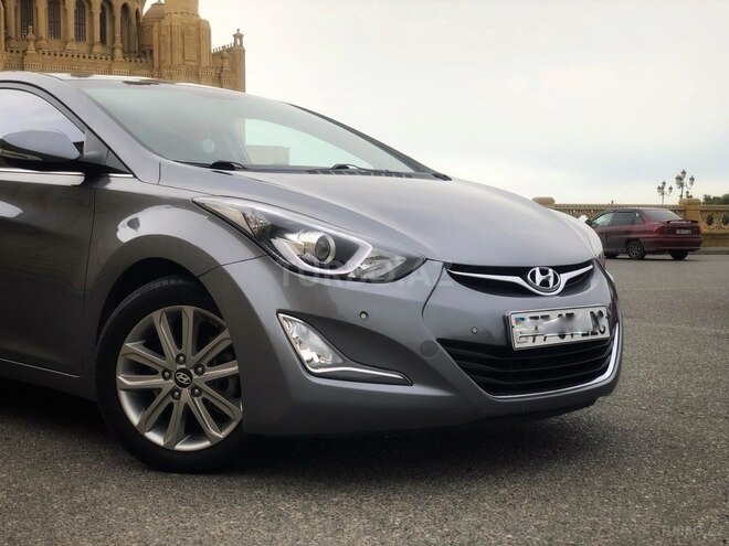 Hyundai Avante 2015, 106,000 km - 1.6 л - Bakı